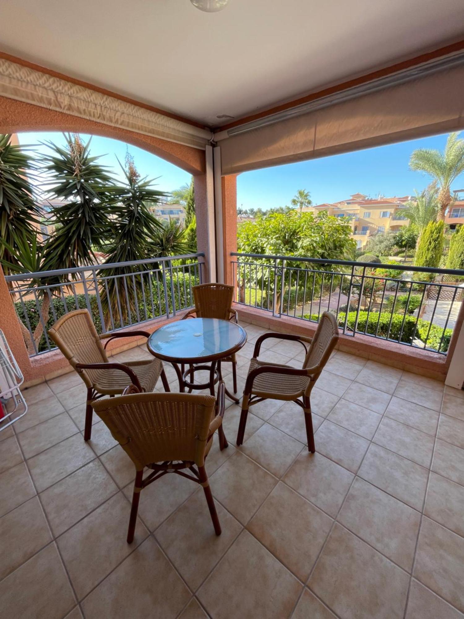 Limnaria Gardens Two Bedroom Apartment With Balcony Paphos Exterior foto
